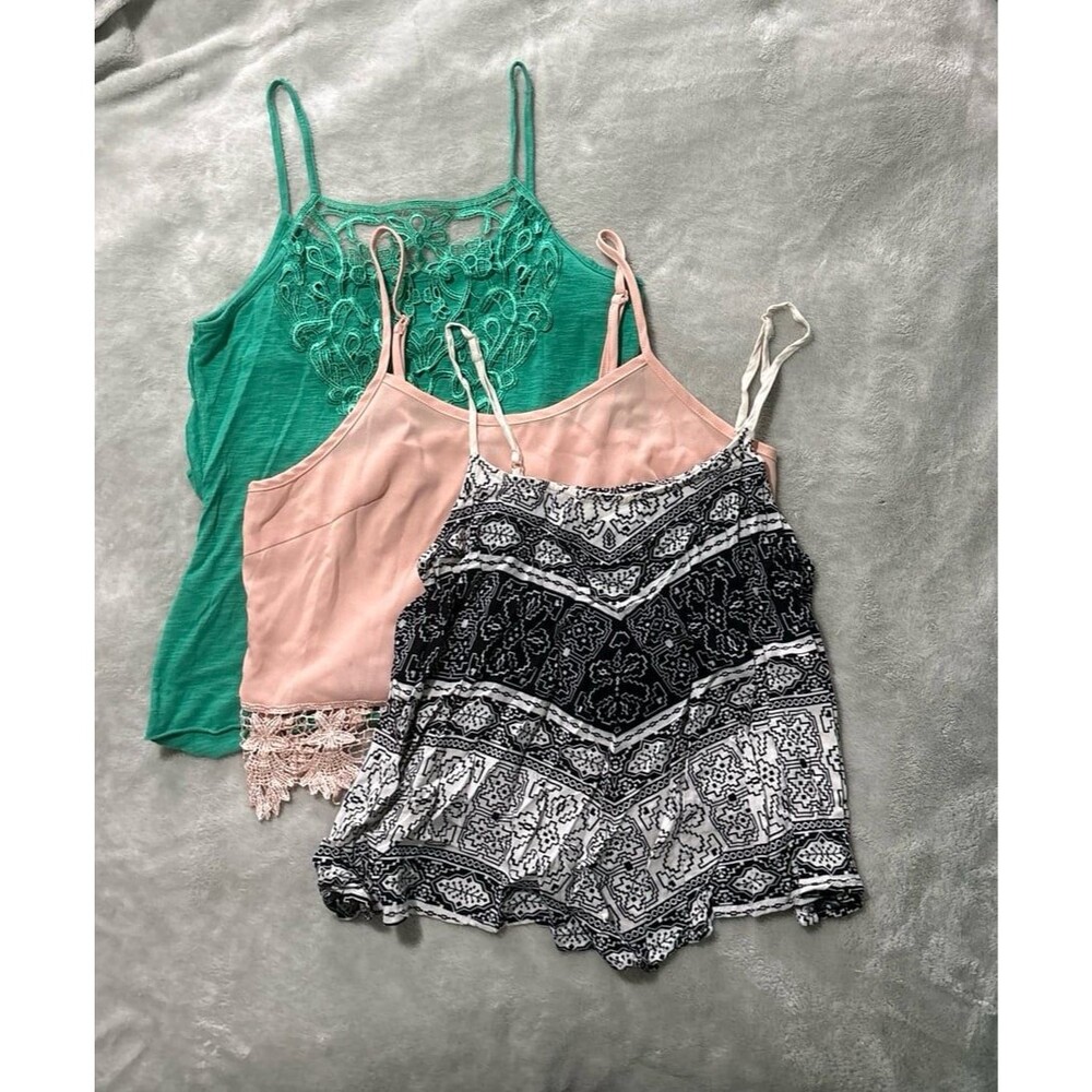 3 womens tank tops bundle Y2K millennial boho lace spaghetti strap handkerchief